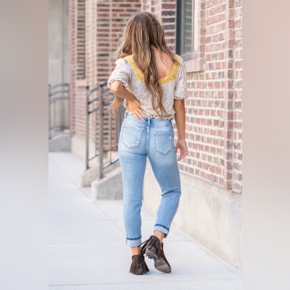 Kancan Clanton High Rise Mom Fit Jeans Size 29 - Picture 2 of 16